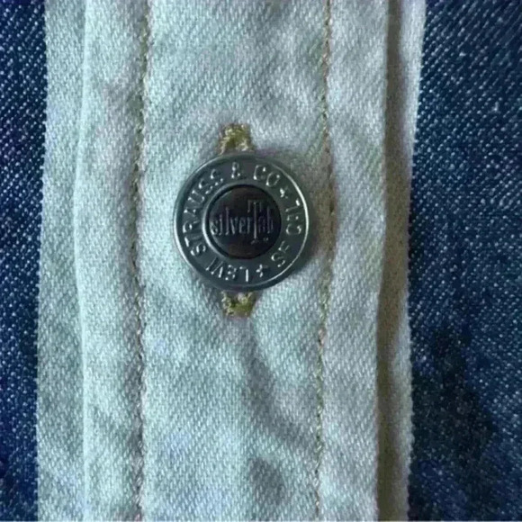 Levis SilverTab Oversized One Pocket Striped Denim Shirt XL NWT - Picture 3 of 7